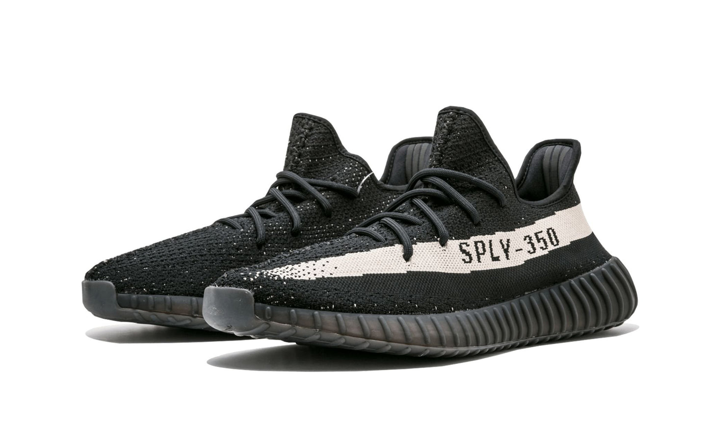 Yeezy Boost 350 V2 Core White Black "Oreo"