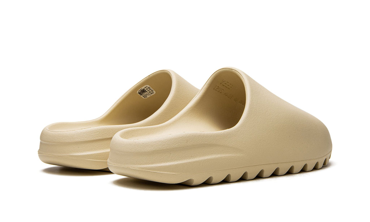 Yeezy Slide Bone