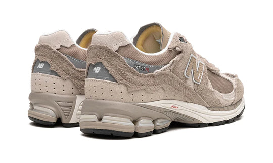 New Balance 2002R Protection Pack Beige