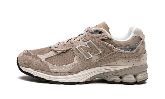 New Balance 2002R Protection Pack Beige