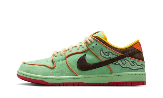 Nike Dunk Low SB Rodeo Tourmaline