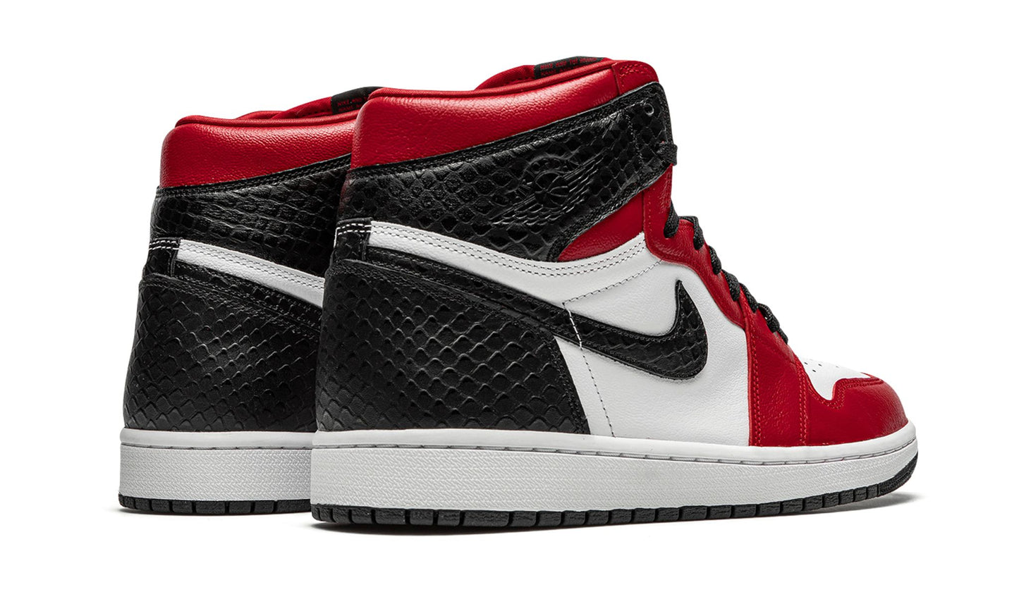 Jordan 1 Retro High Satin Snake Chicago W