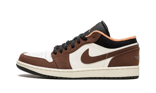 Jordan 1 Low Mocha