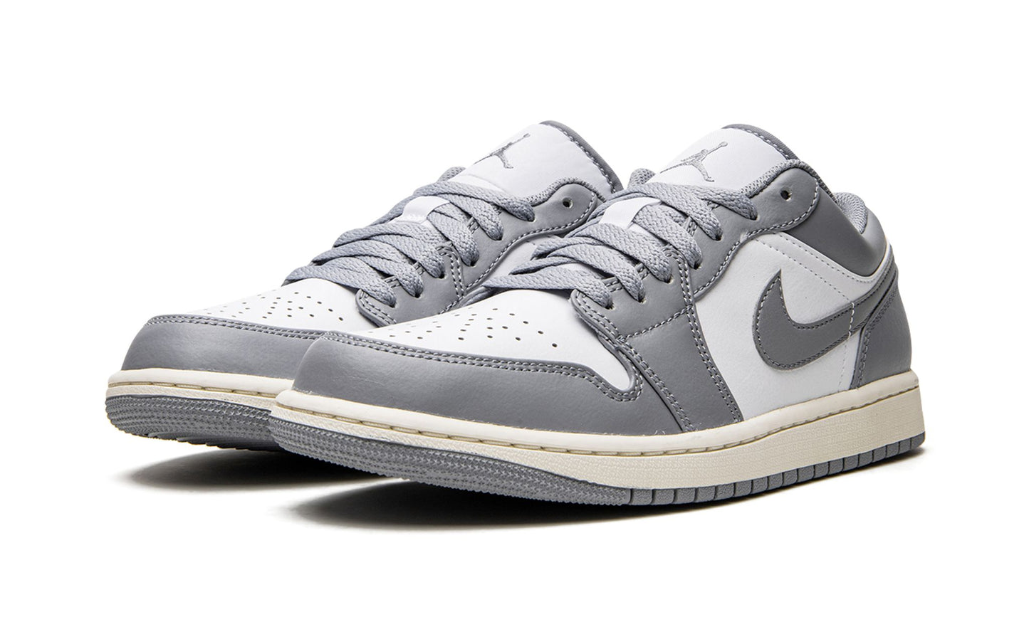 Jordan 1 Low Vintage Grey
