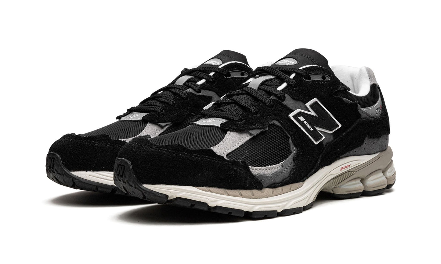 New Balance 2002R Protection Pack Black