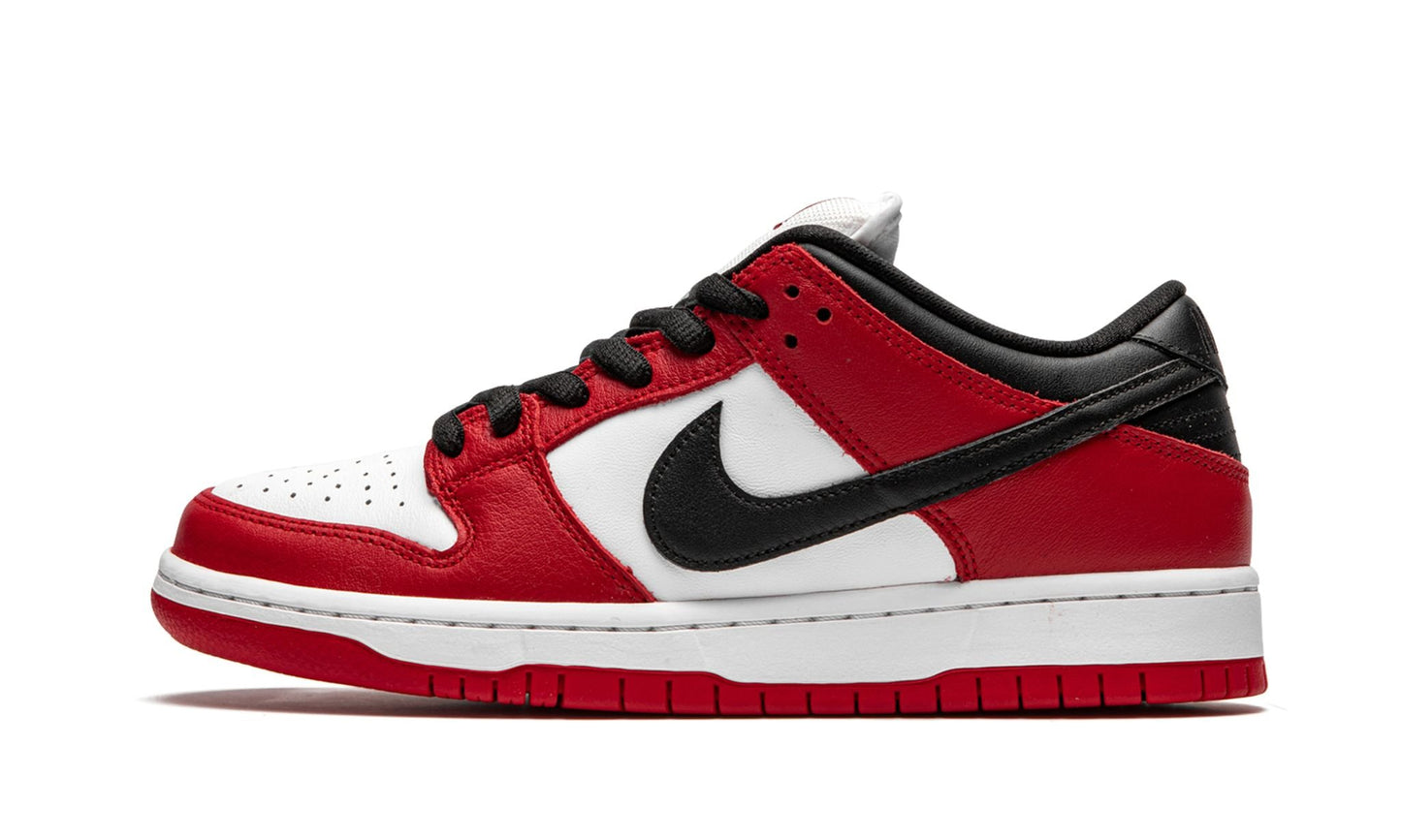 Nike Dunk Low SB Chicago J-Pack