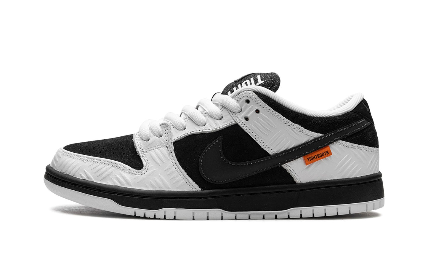 Nike Dunk Low SB Tightbooth