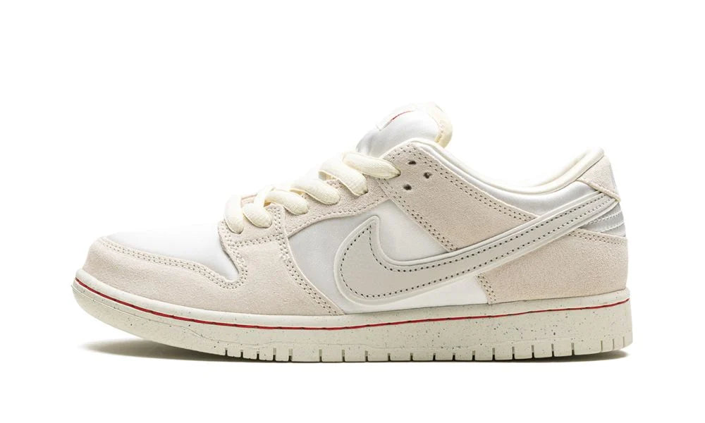 Nike Dunk Low SB City Of Love Light Bone