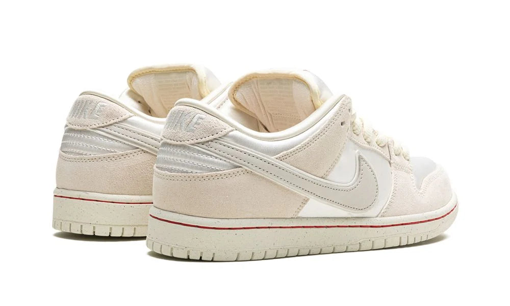 Nike Dunk Low SB City Of Love Light Bone